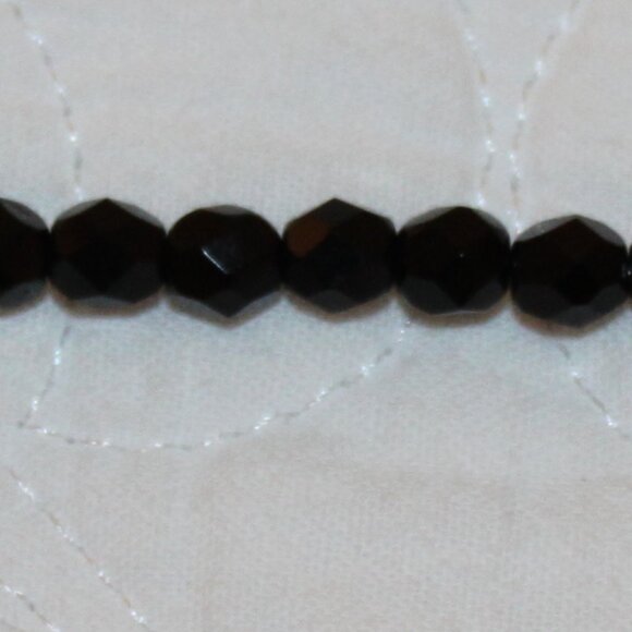 Black beaded necklace - 17 inches - Picture 6 of 6